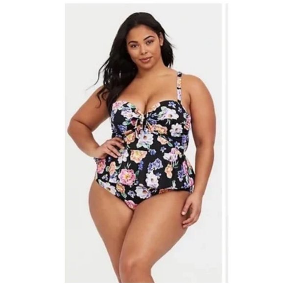 Torrid 5 F Black Floral Tie Front Peplum Underwire Midkini Tankini Top 5X 28 - Picture 2 of 10